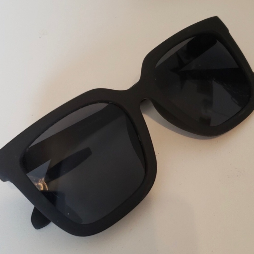 Quay Sunglasses